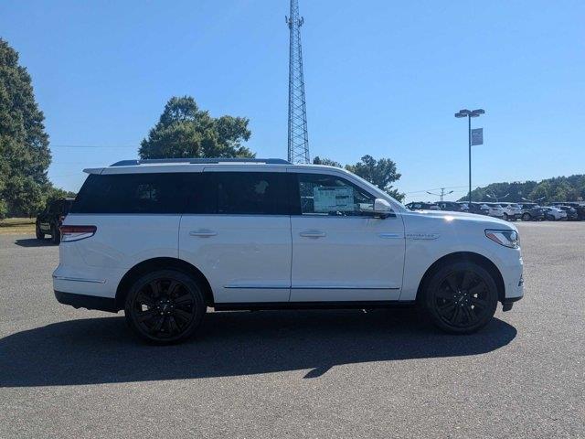 new 2024 Lincoln Navigator car, priced at $99,999