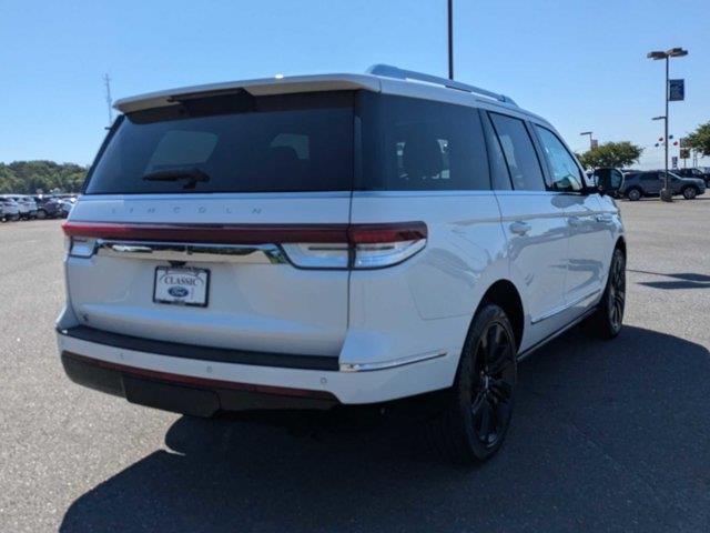 new 2024 Lincoln Navigator car, priced at $99,999