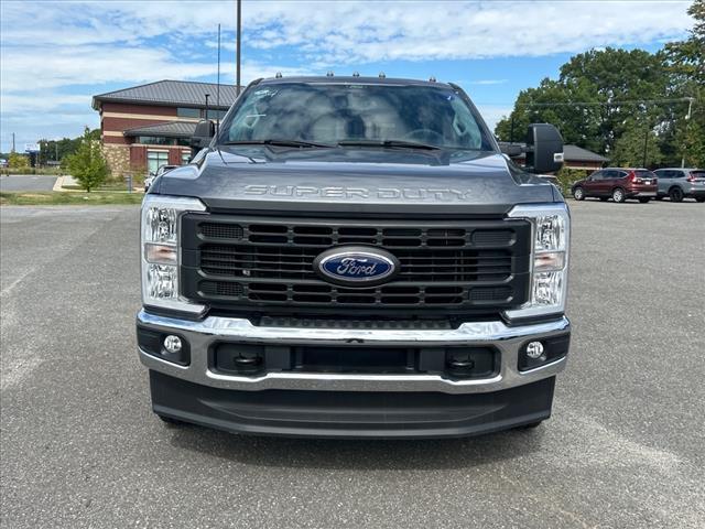 new 2024 Ford F-250 car, priced at $67,730