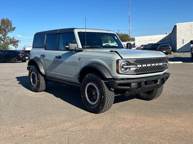 new 2024 Ford Bronco car, priced at $61,898