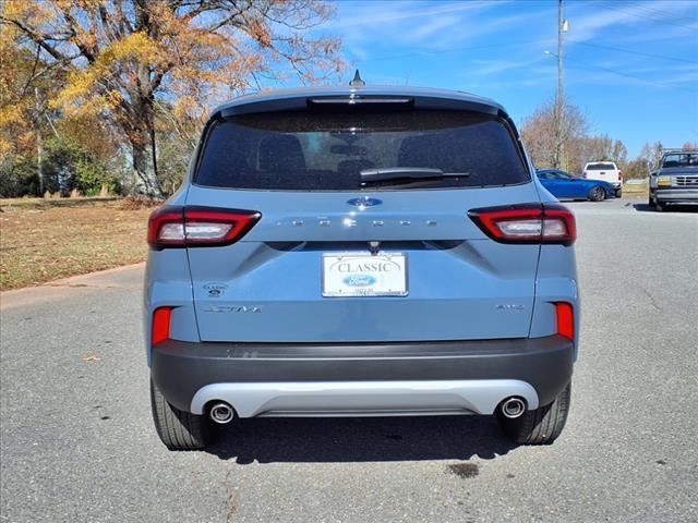 new 2025 Ford Escape car, priced at $31,880