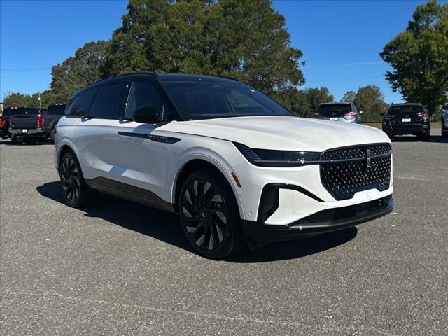 new 2024 Lincoln Nautilus car, priced at $66,200