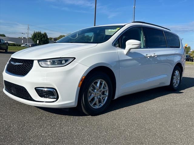 used 2022 Chrysler Pacifica car