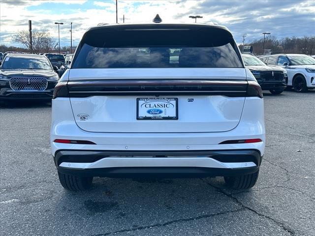 new 2025 Lincoln Nautilus car, priced at $63,455