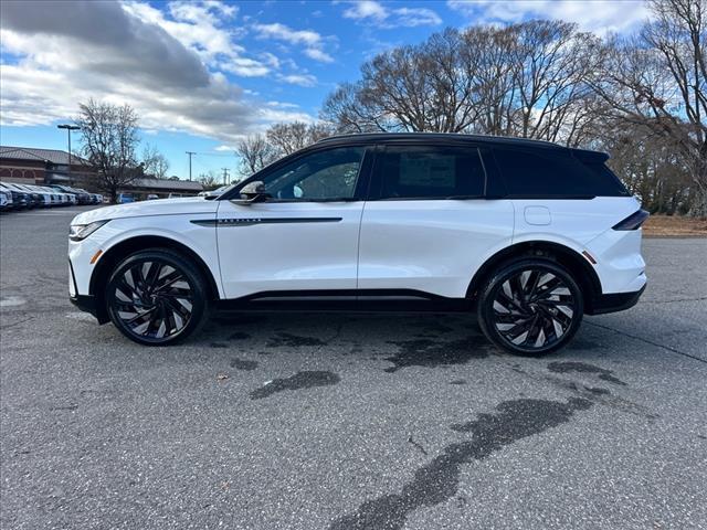 new 2025 Lincoln Nautilus car, priced at $63,455