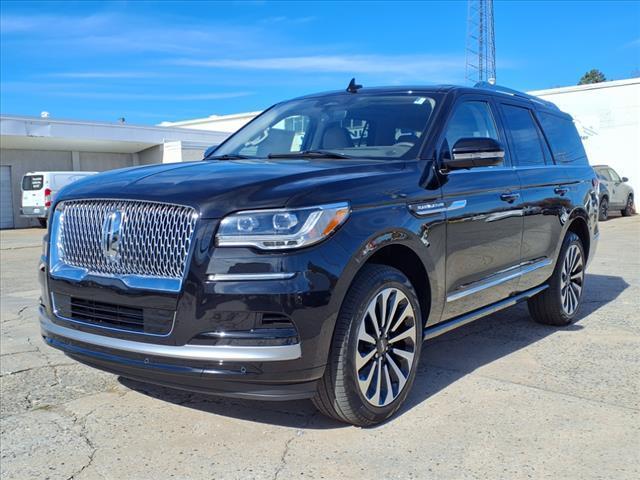 new 2024 Lincoln Navigator car, priced at $97,172