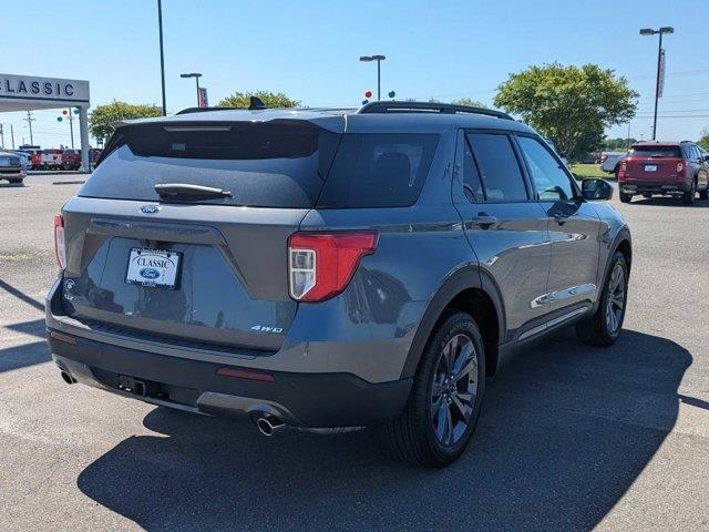 new 2024 Ford Explorer car, priced at $44,399