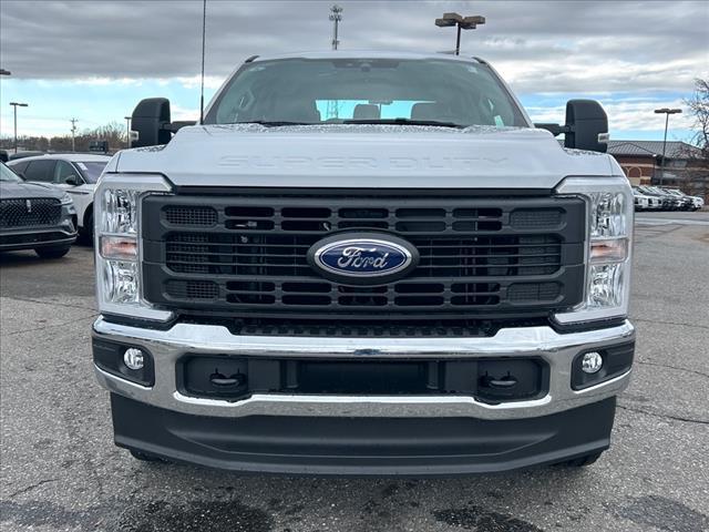 new 2024 Ford F-350 car, priced at $49,795