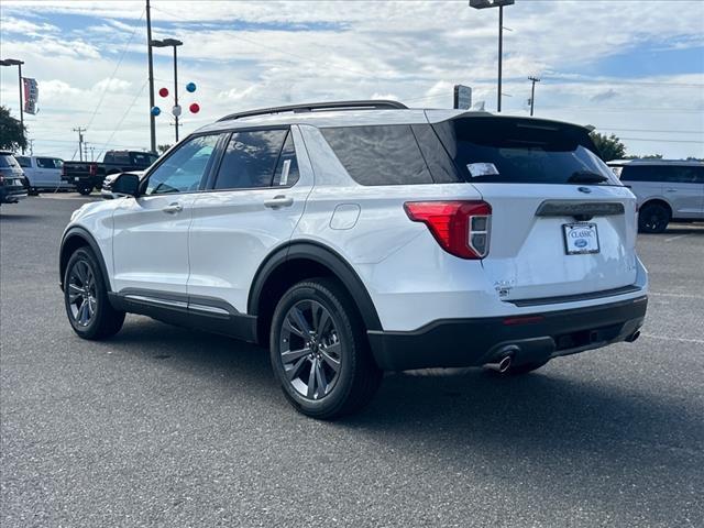 new 2024 Ford Explorer car, priced at $45,320