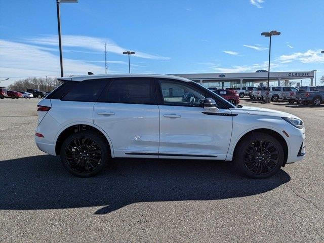 new 2024 Lincoln Corsair car, priced at $42,570