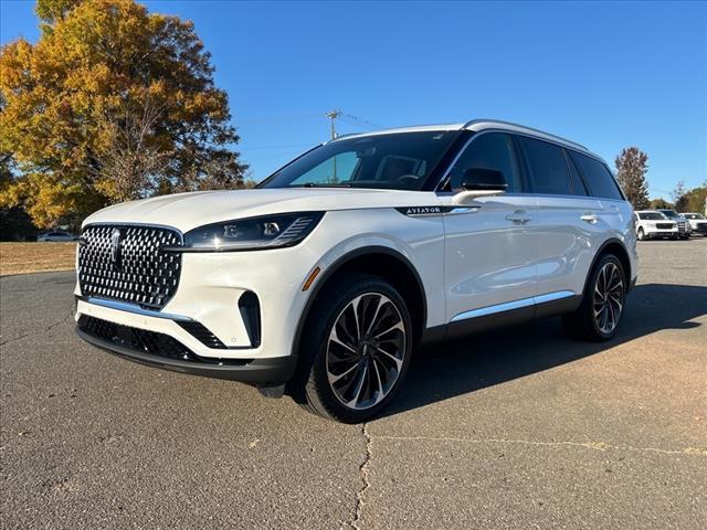 new 2025 Lincoln Aviator car, priced at $77,450