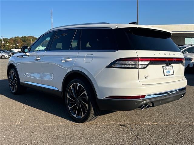 new 2025 Lincoln Aviator car, priced at $77,450