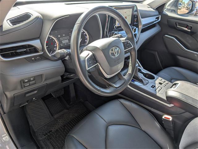 used 2024 Toyota Highlander car, priced at $42,900
