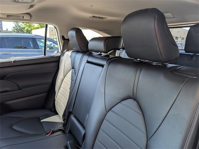 used 2024 Toyota Highlander car, priced at $42,900