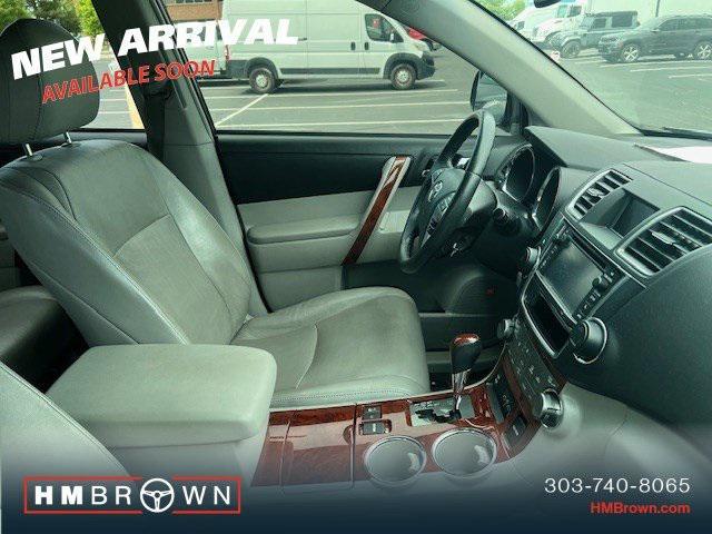 used 2013 Toyota Highlander car, priced at $19,900