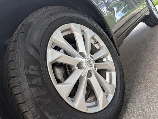 used 2015 Nissan Rogue car, priced at $10,900