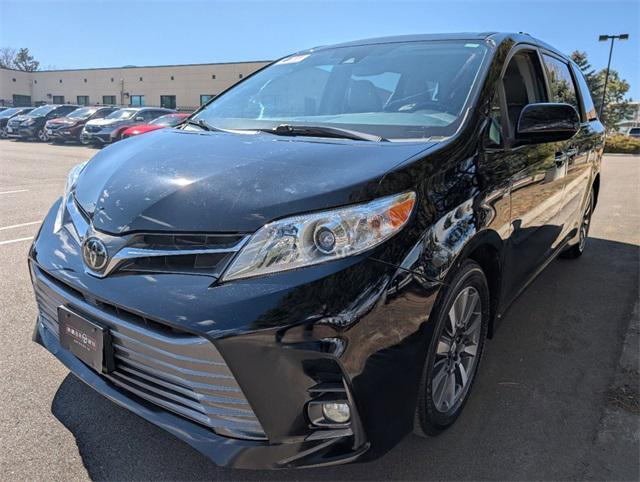 used 2018 Toyota Sienna car, priced at $25,900