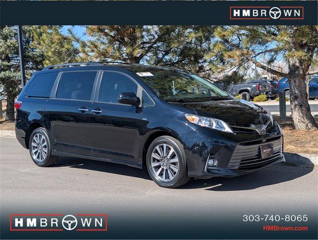 used 2018 Toyota Sienna car, priced at $25,900