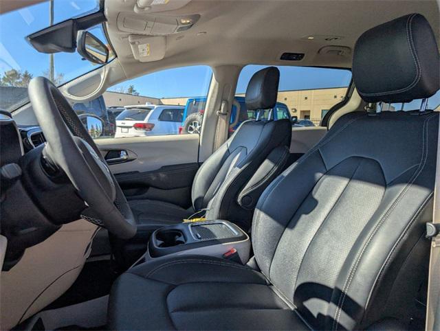 used 2024 Chrysler Pacifica Hybrid car, priced at $32,900