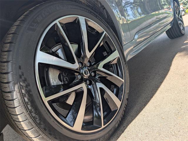 used 2020 Volvo XC90 car, priced at $27,900