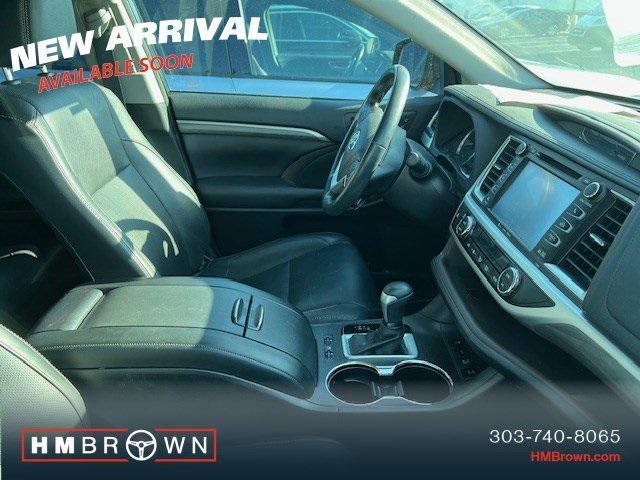 used 2017 Toyota Highlander car, priced at $25,900