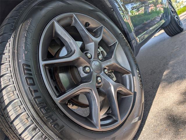used 2020 Jeep Grand Cherokee car, priced at $27,900