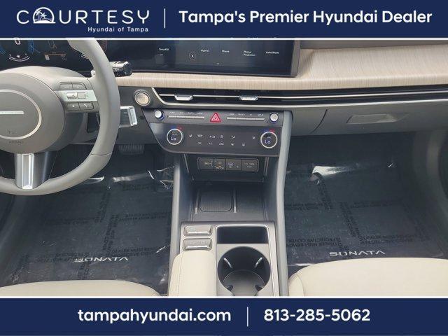 new 2025 Hyundai Sonata Hybrid car, priced at $30,774