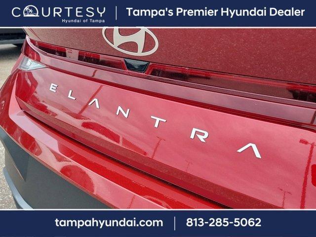 new 2025 Hyundai Elantra car, priced at $22,286