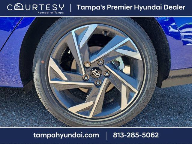 new 2025 Hyundai Elantra car, priced at $27,092