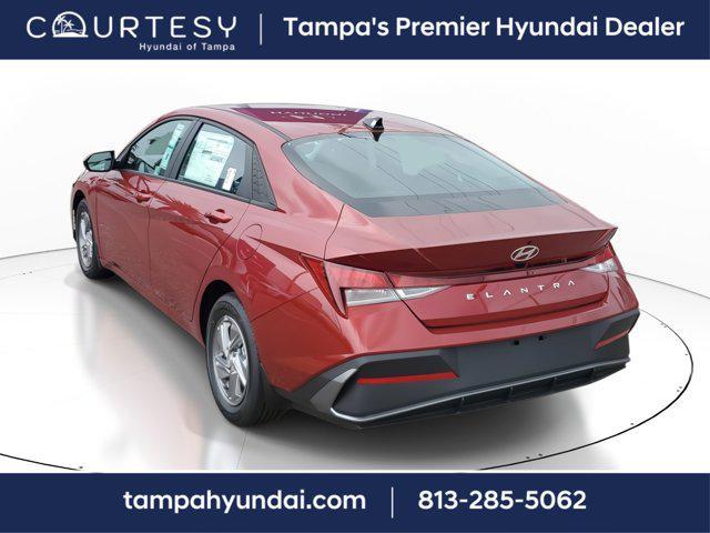 new 2024 Hyundai Elantra car