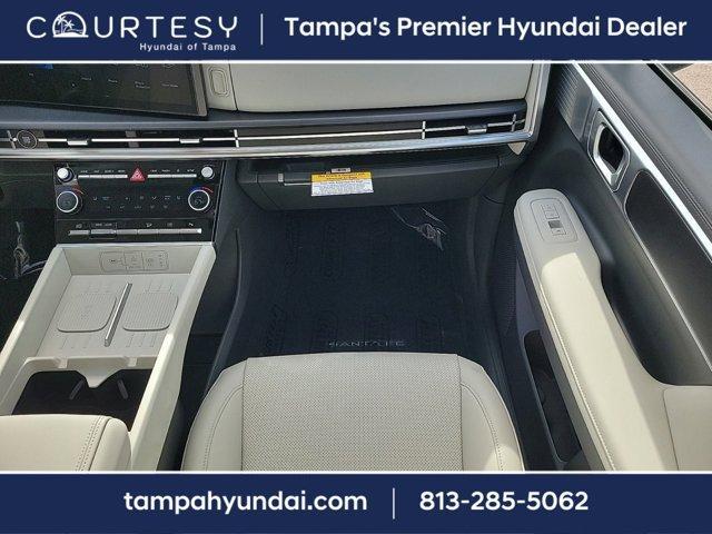 new 2025 Hyundai Santa Fe HEV car, priced at $39,280