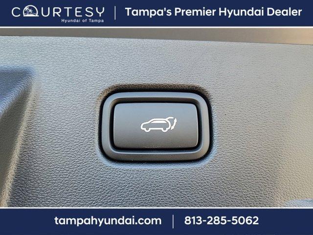 new 2025 Hyundai Tucson car, priced at $40,975