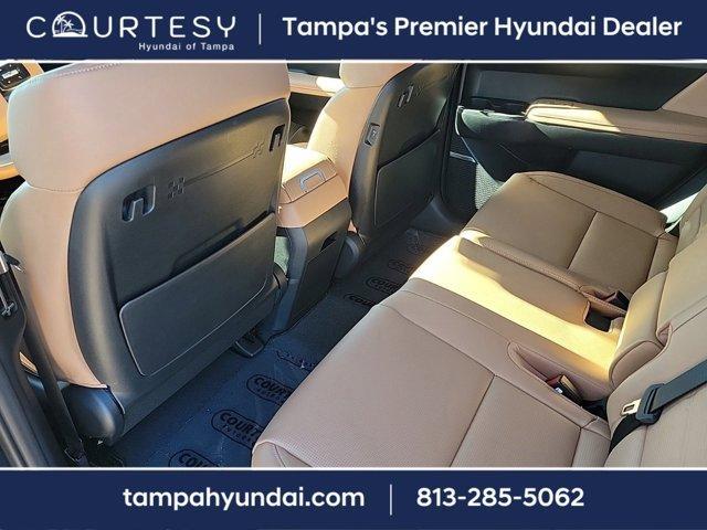 new 2025 Hyundai Santa Fe HEV car, priced at $47,240