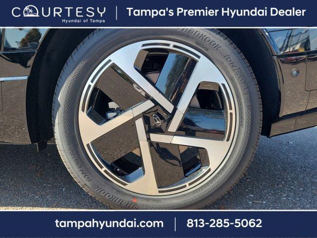 new 2026 Hyundai IONIQ 9 car, priced at $68,987