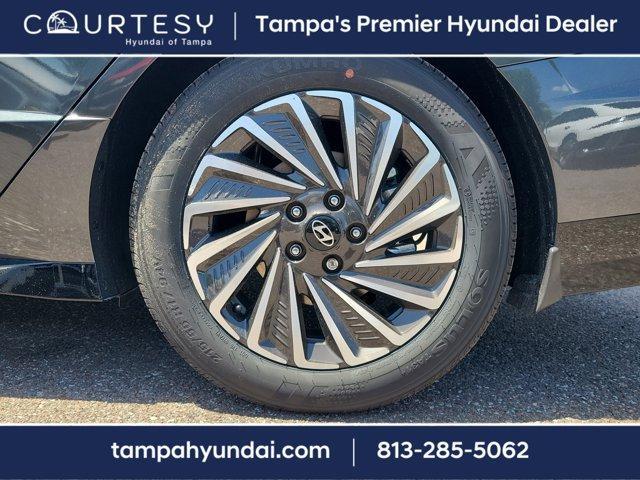 new 2025 Hyundai Sonata Hybrid car, priced at $30,198