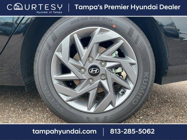 new 2025 Hyundai ELANTRA HEV car, priced at $22,875