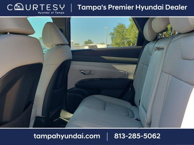 new 2025 Hyundai TUCSON Hybrid car, priced at $39,812