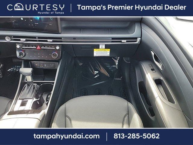 new 2025 Hyundai Tucson car, priced at $32,114