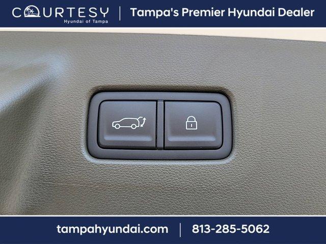 new 2025 Hyundai Santa Fe HEV car, priced at $49,940