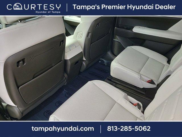 new 2025 Hyundai Santa Fe HEV car, priced at $49,940