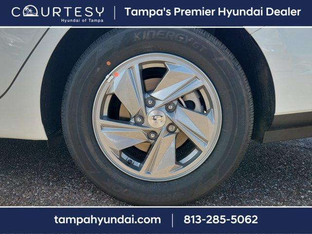 new 2025 Hyundai Elantra car, priced at $23,276