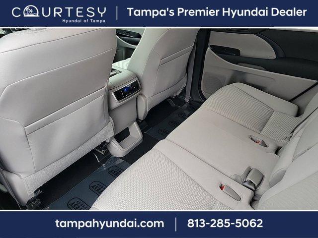 used 2015 Toyota Highlander car, priced at $18,292