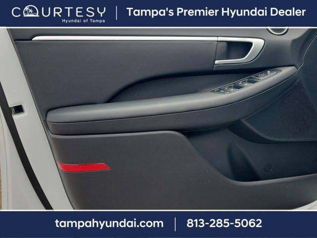 new 2025 Hyundai Sonata Hybrid car, priced at $30,778
