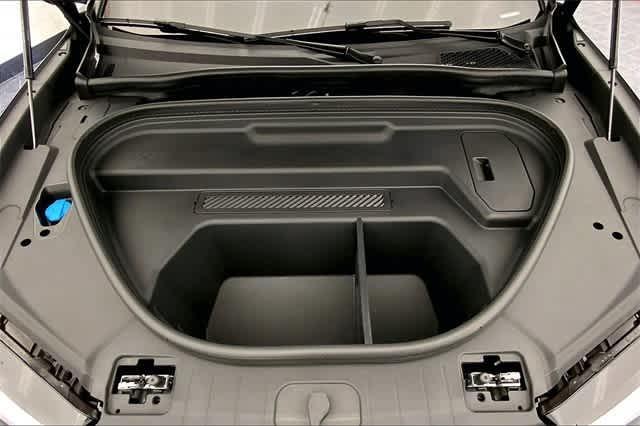 new 2025 Audi Q6 e-tron car, priced at $74,580