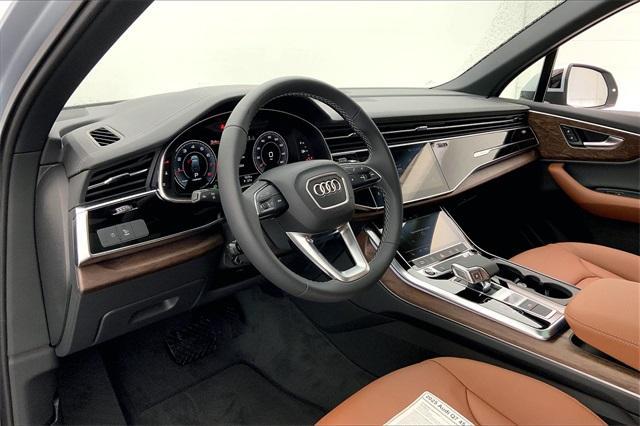 new 2025 Audi Q7 car, priced at $64,880