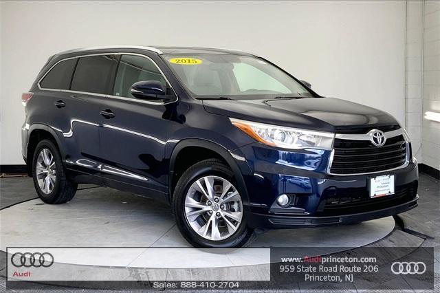 used 2015 Toyota Highlander car, priced at $16,994