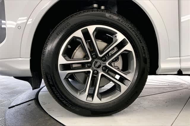 new 2025 Audi Q5 car, priced at $57,430