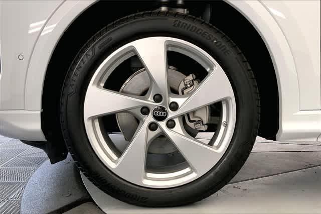 new 2025 Audi Q5 car, priced at $64,380