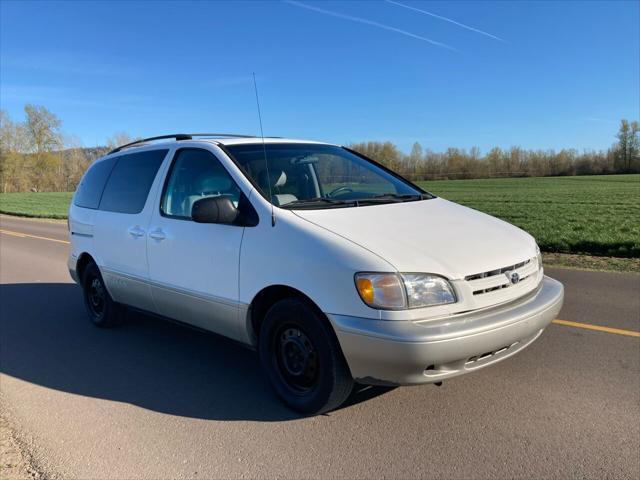 used 1999 Toyota Sienna car, priced at $4,999