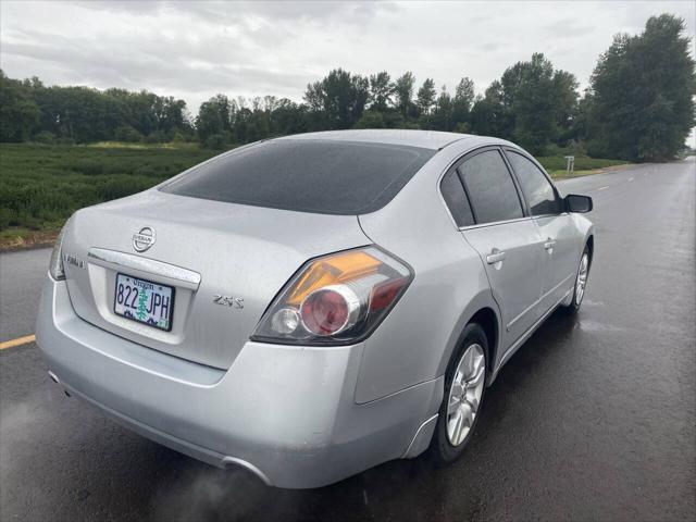 used 2009 Nissan Altima car, priced at $4,999